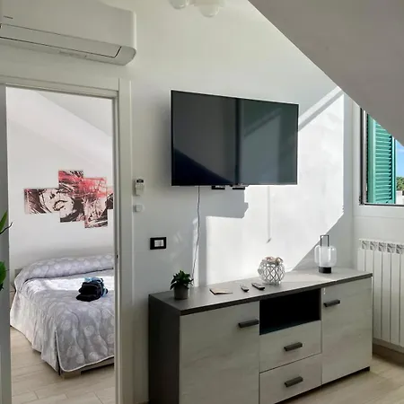 Apartment Mansardina Sanremo